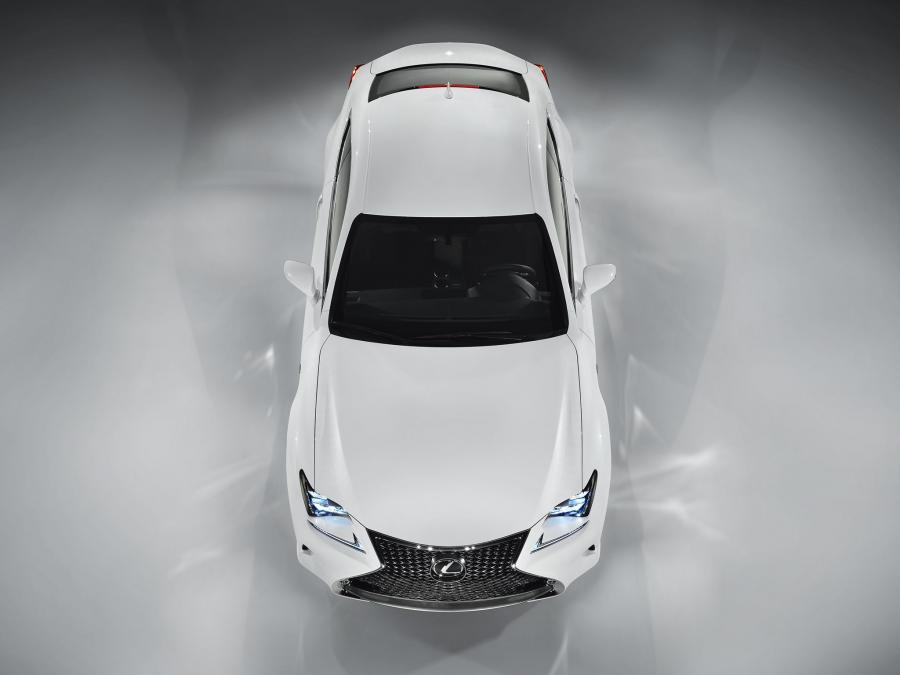  Lexus RC350 F-Sport 2014 года  (фото 22 из 32)